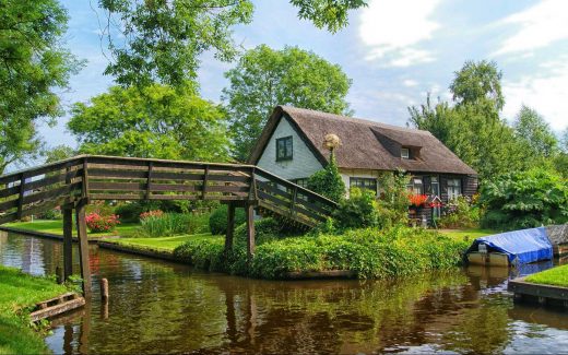 Bootfahren in Giethoorn: Das Venedig von Holland