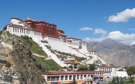 Rundreise durch Tibet: Das Dach der Welt