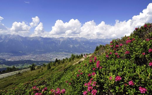 Panoramareiche HÃ¶henwanderung oberhalb von Innsbruck