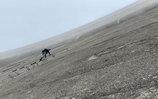 Klettersteig am Mooserboden: 107 m hohe Staumauer