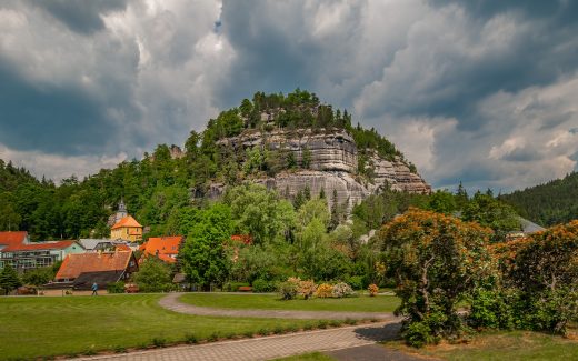 Oybin im Zittauer Gebirge: Wanderung zu Burg und Kloster
