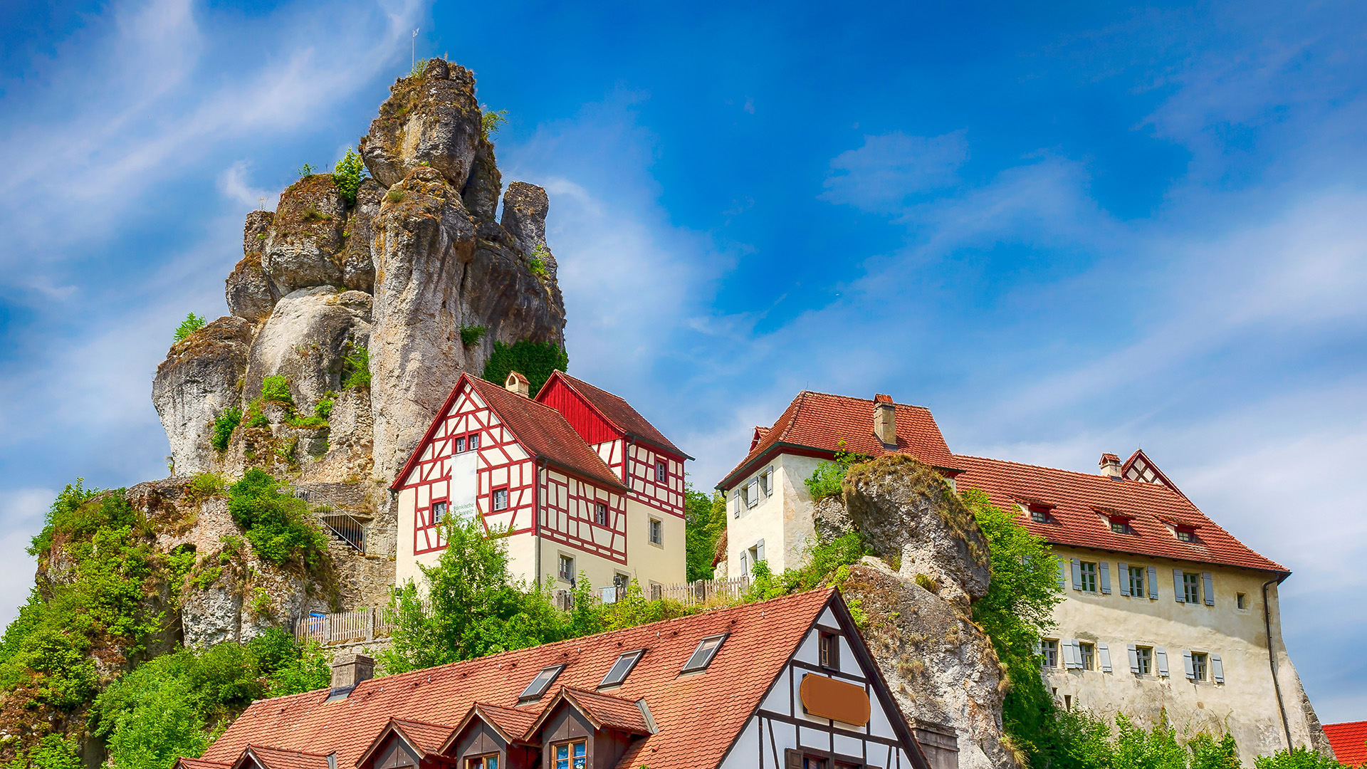 TÃ¼chersfeld in Pottenstein: Malerisches Felsendorf