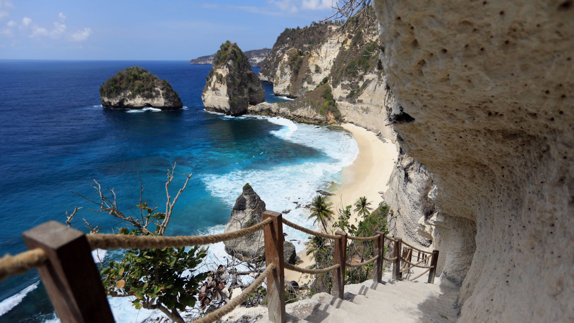 Diamond Beach: Traumstrand auf Nusa Penida bei Bali