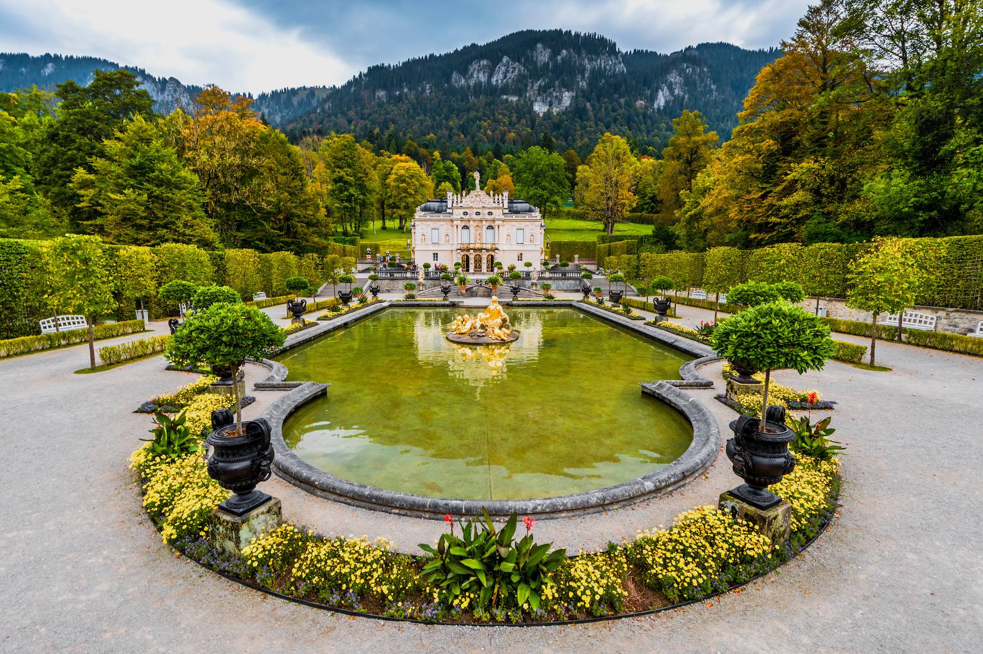 Schloss Linderhof: In KÃ¶nig Ludwigs MÃ¤rchenschloss