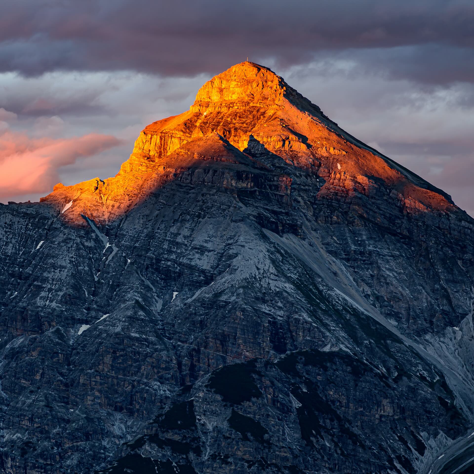 Serles (2.718 m): Wanderung auf den Hochaltar Tirols