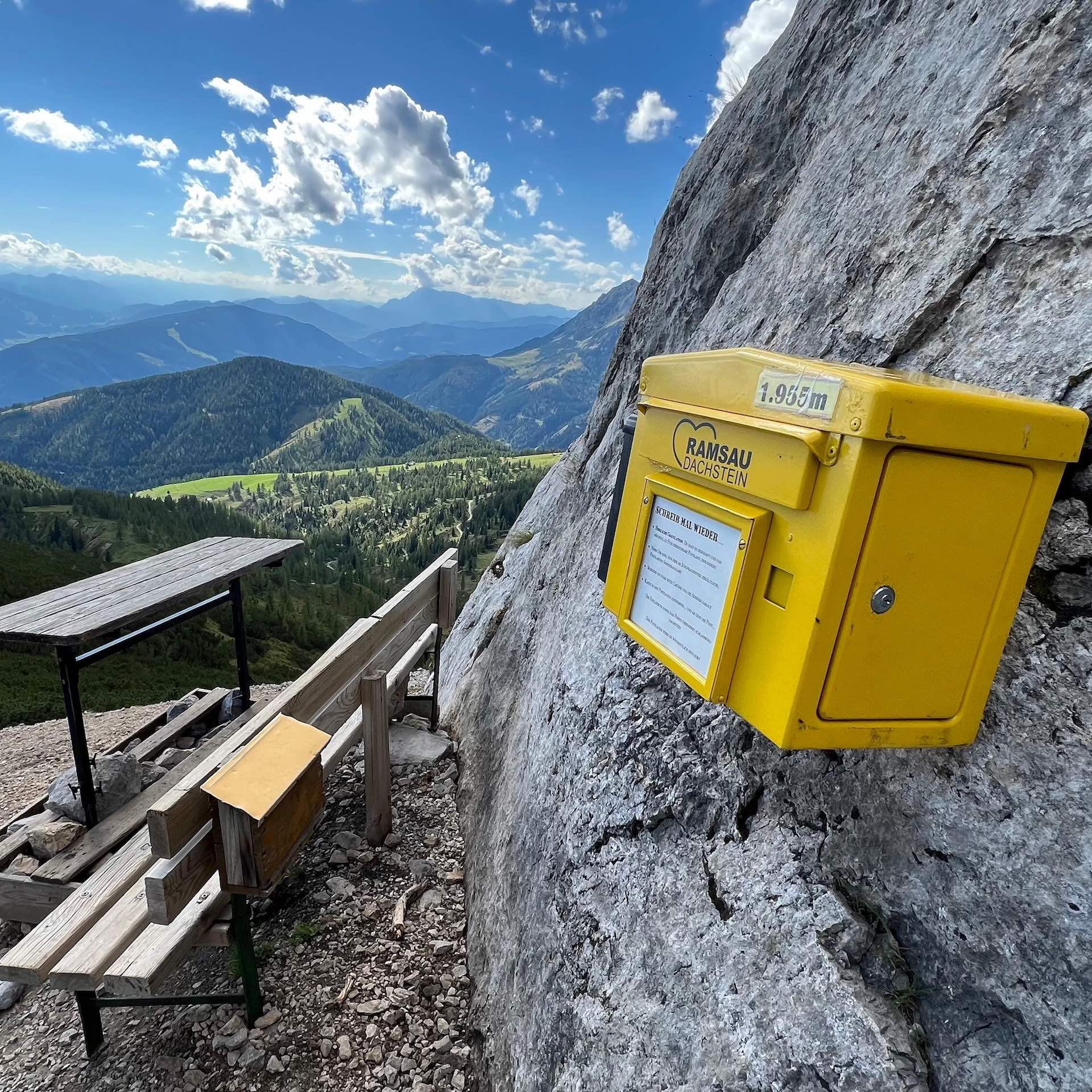 Wanderung zum hÃ¶chsten Briefkasten am Dachstein